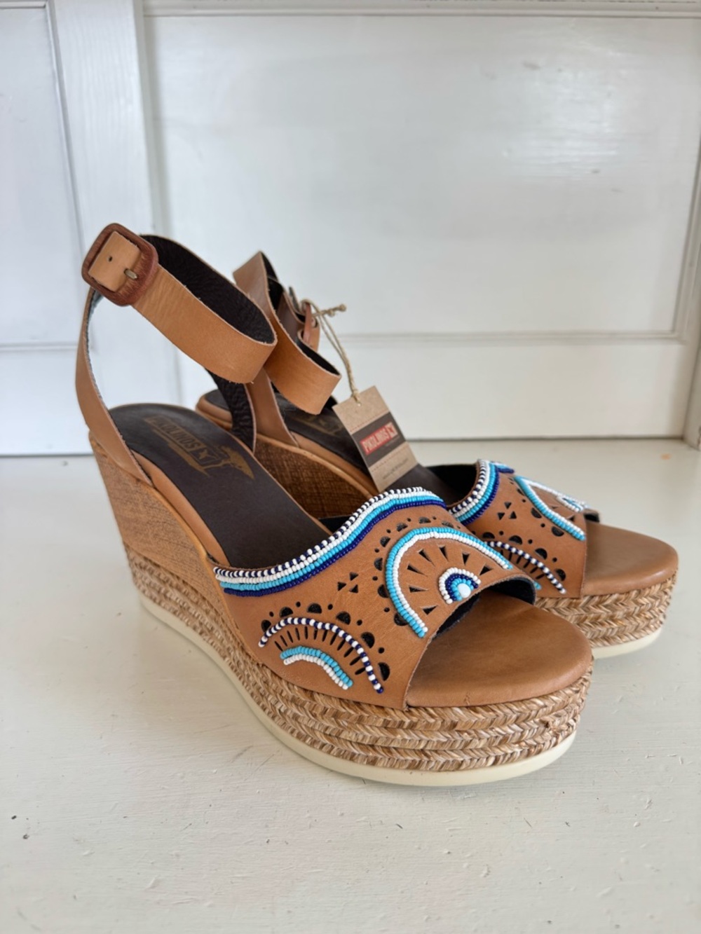 NWT Pikolinos Alhambra tan beaded wedges size 42 (their 11.5-12)